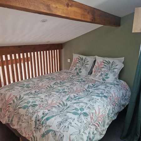Appartement Pour 4 Avec Terrasse Chanos-Curson Eksteriør bilde